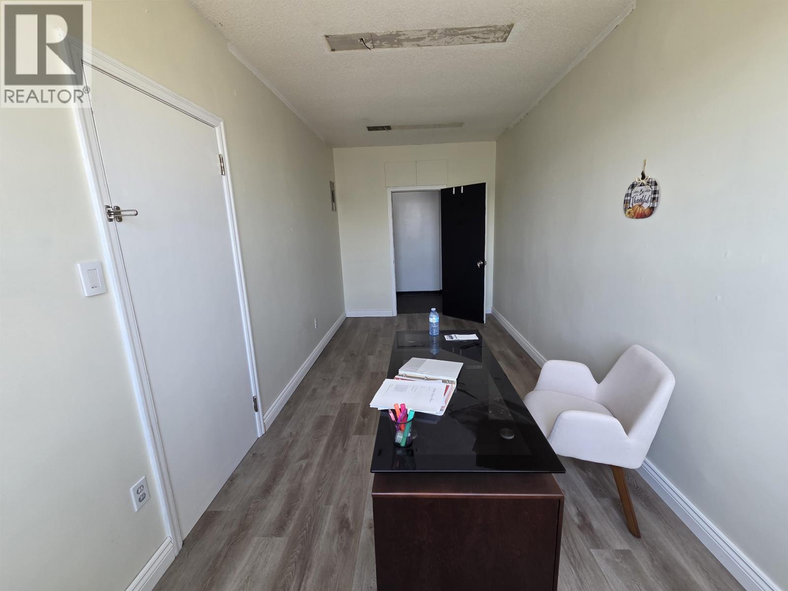 Top Flr 1210 3rd Avenue, Prince George, British Columbia  V2L 3E7 - Photo 12 - C8071702