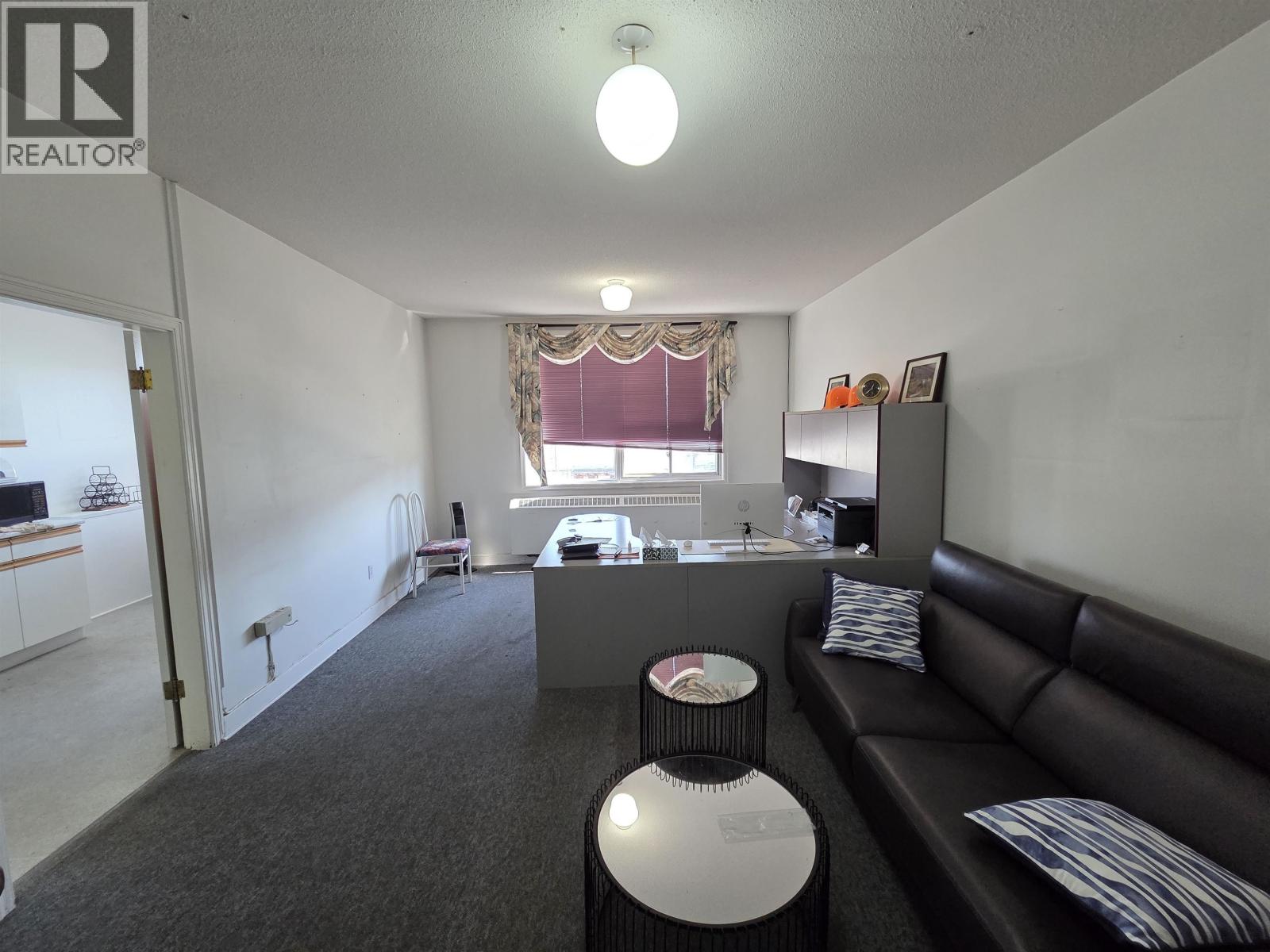 Top Flr 1210 3rd Avenue, Prince George, British Columbia  V2L 3E7 - Photo 5 - C8071702