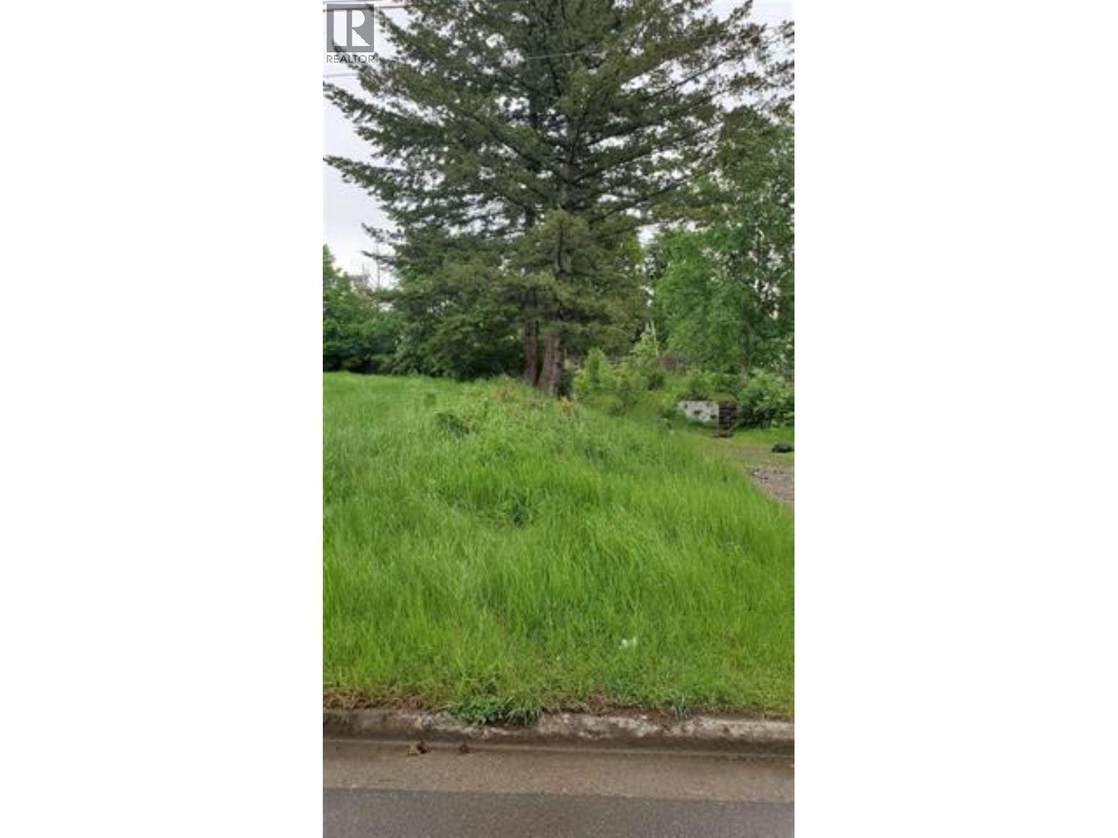 2224 Tamarack Street, Prince George, British Columbia  V2L 2T7 - Photo 1 - R3047224