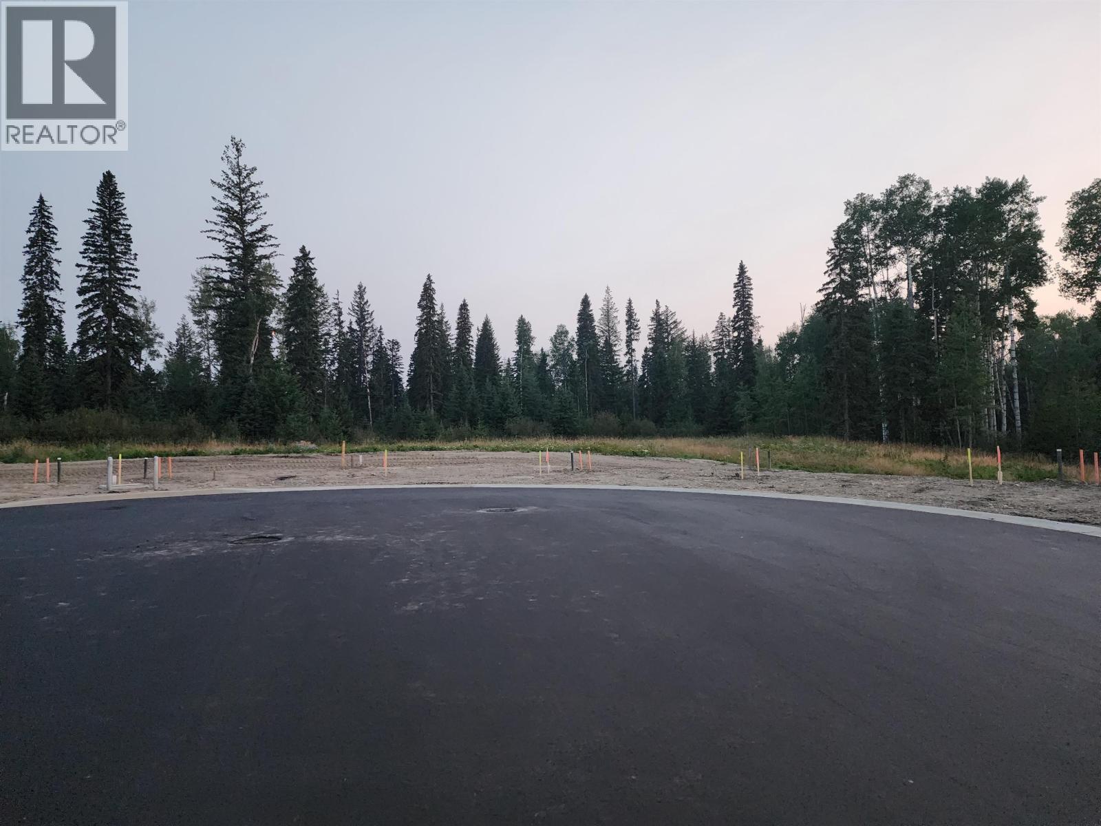 5144 Headlands Heights, Prince George, British Columbia  V2N 5L1 - Photo 2 - R3054779