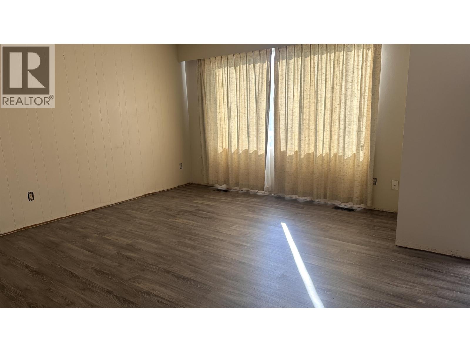 4118-4122 1st Avenue, Prince George, British Columbia  V2M 1C4 - Photo 2 - R3055075