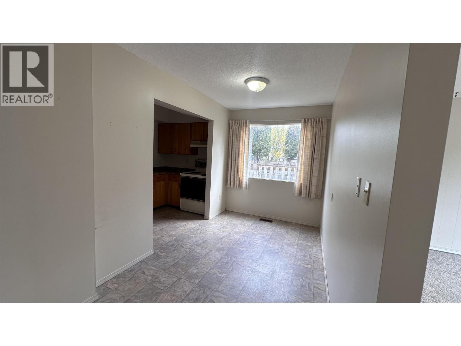 4118-4122 1st Avenue, Prince George, British Columbia  V2M 1C4 - Photo 3 - R3055075