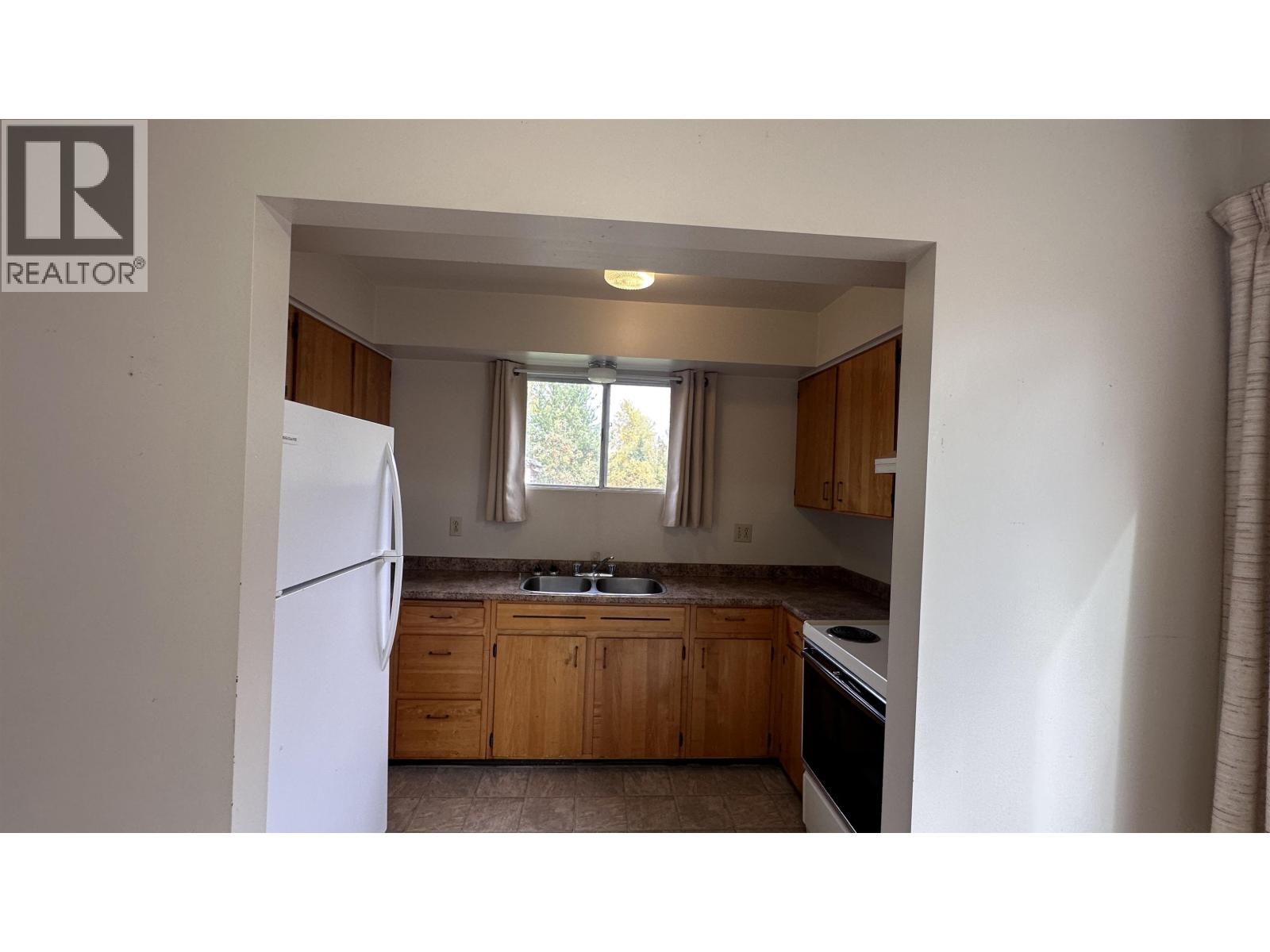 4118-4122 1st Avenue, Prince George, British Columbia  V2M 1C4 - Photo 4 - R3055075