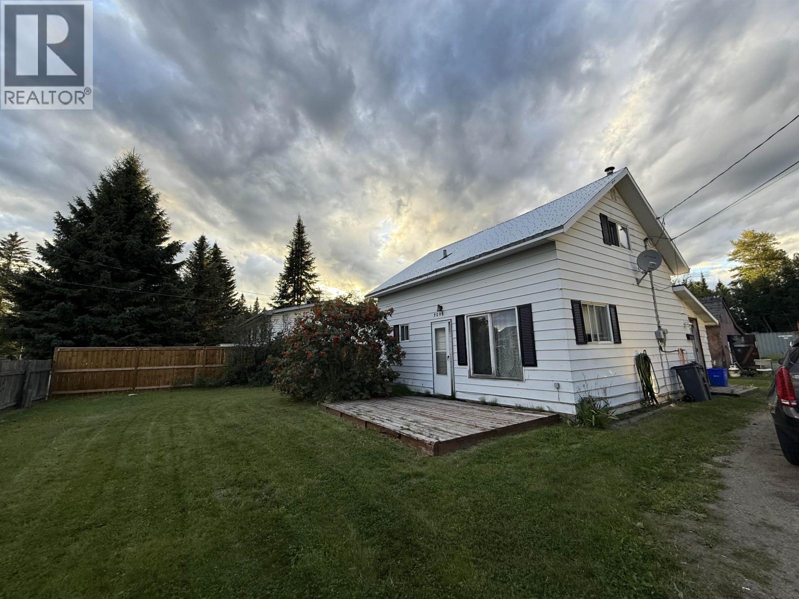 3098 Austin Road, Prince George, British Columbia  V2K 2K7 - Photo 5 - R3055403