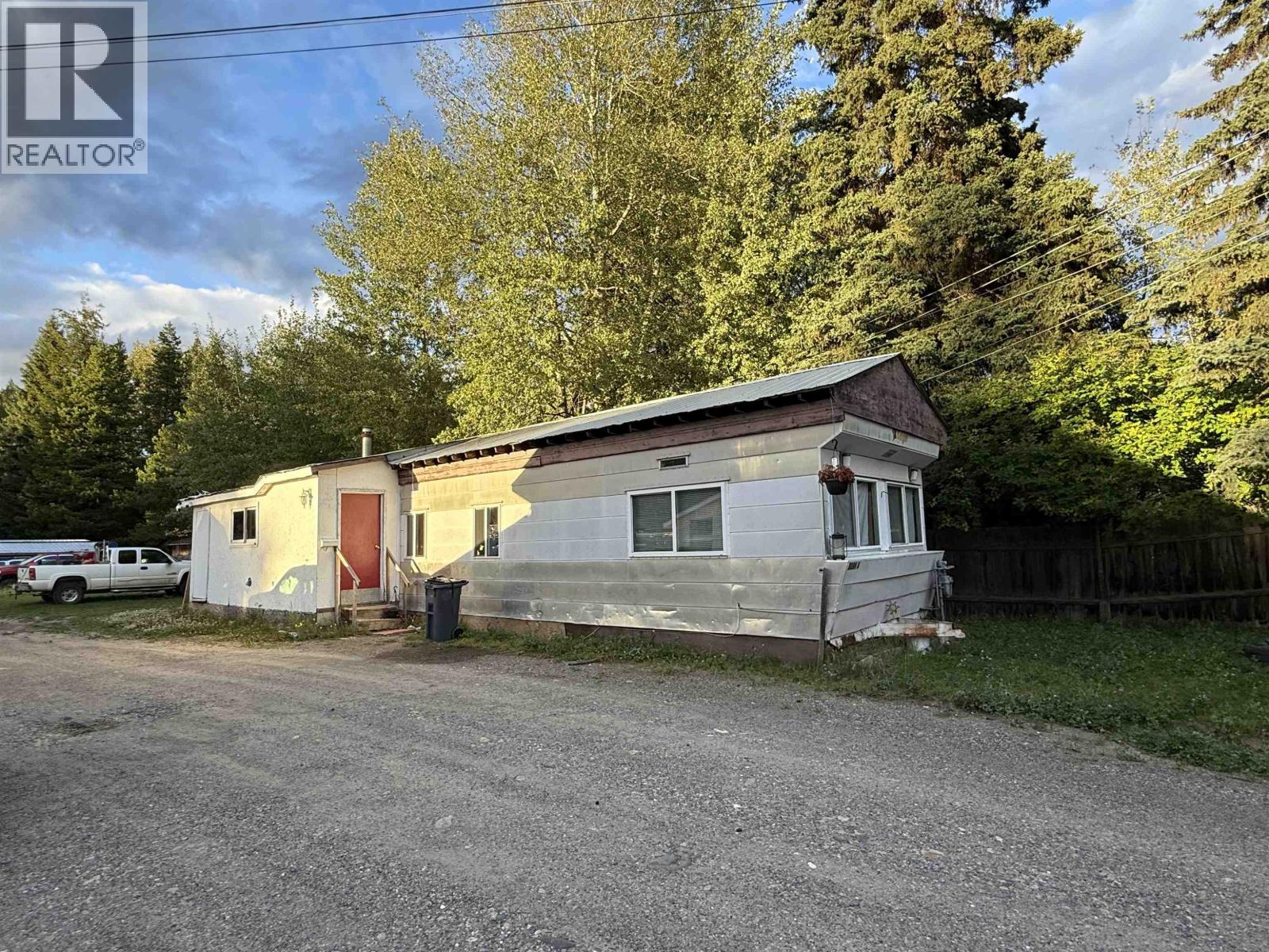 3098 Austin Road, Prince George, British Columbia  V2K 2K7 - Photo 6 - R3055403