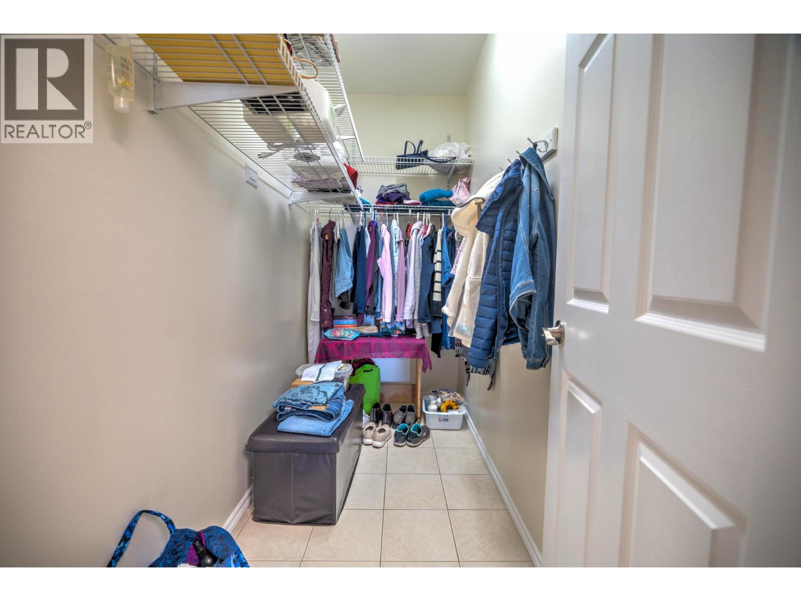 6373 Hillcrest Place, Prince George, British Columbia  V2N 5R1 - Photo 9 - C8072925