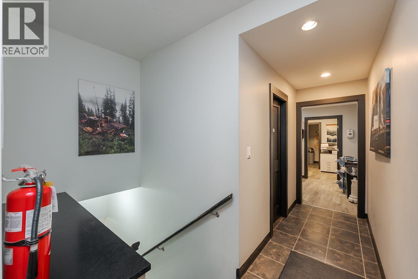 5052 Hartway Drive, Prince George, British Columbia  V2K 5B7 - Photo 37 - C8073198