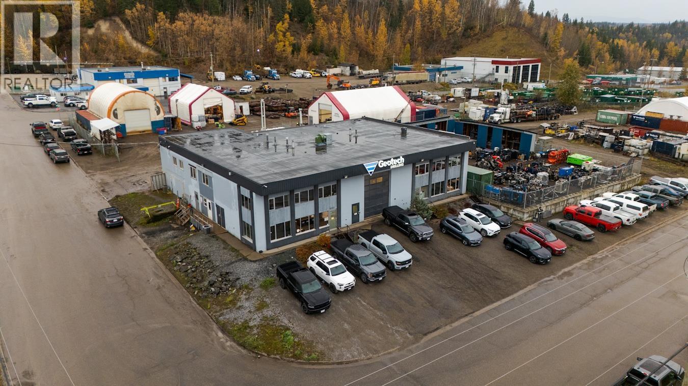 5052 Hartway Drive, Prince George, British Columbia  V2K 5B7 - Photo 6 - C8073198