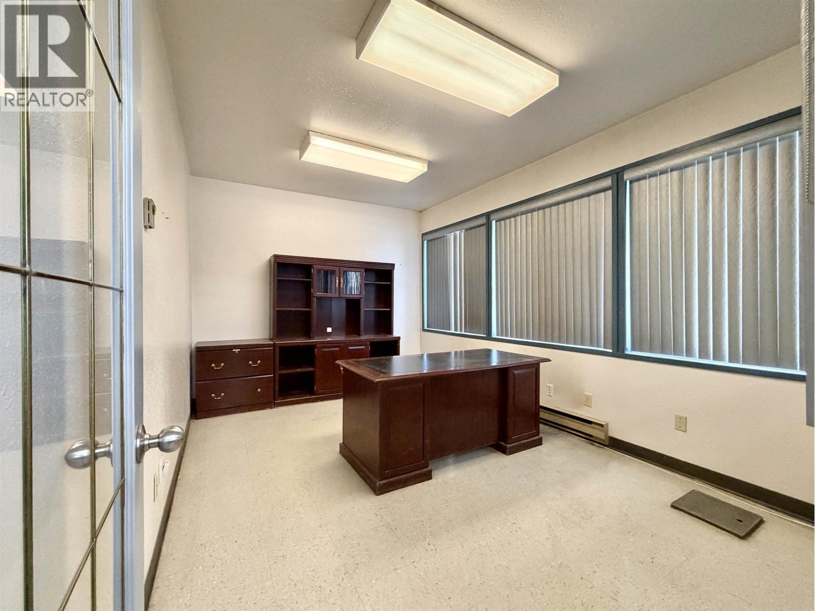 2057 1st Avenue, Prince George, British Columbia  V2L 2Z1 - Photo 10 - C8073613