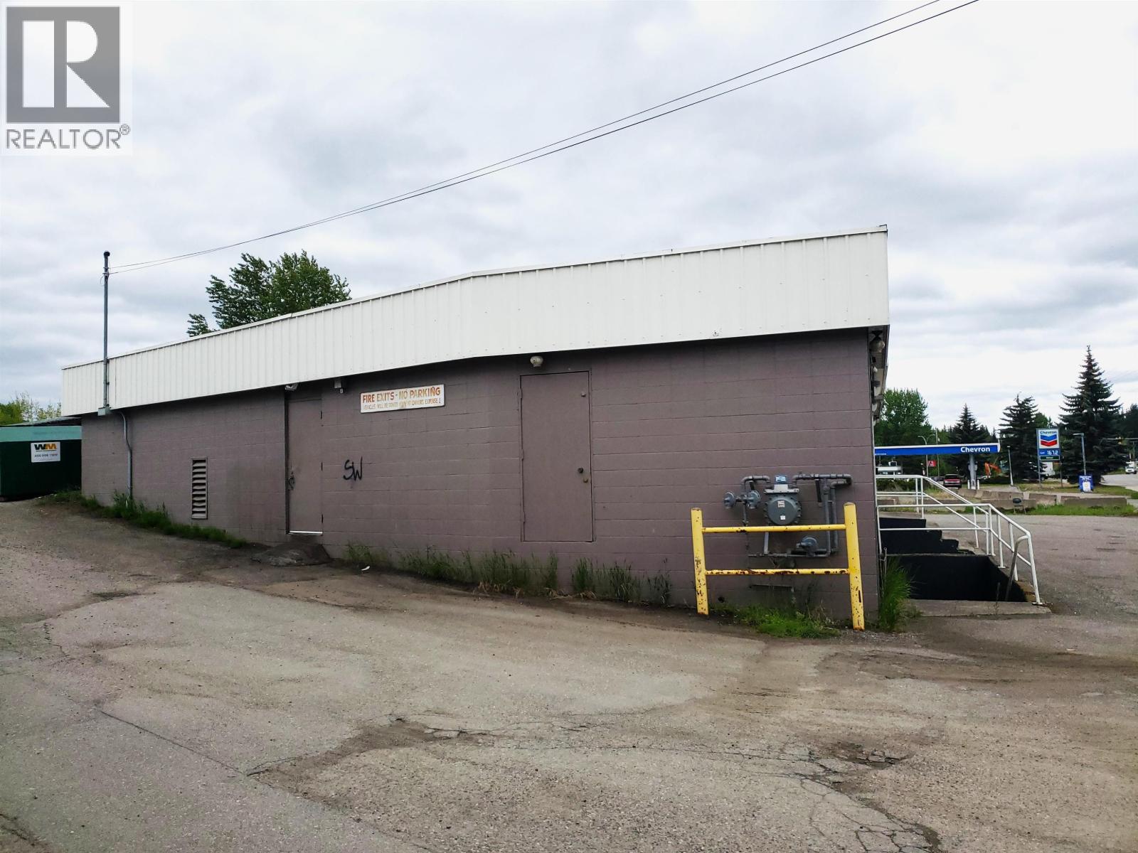 2260 Hart Highway, Prince George, British Columbia  V2K 2X8 - Photo 17 - C8075207