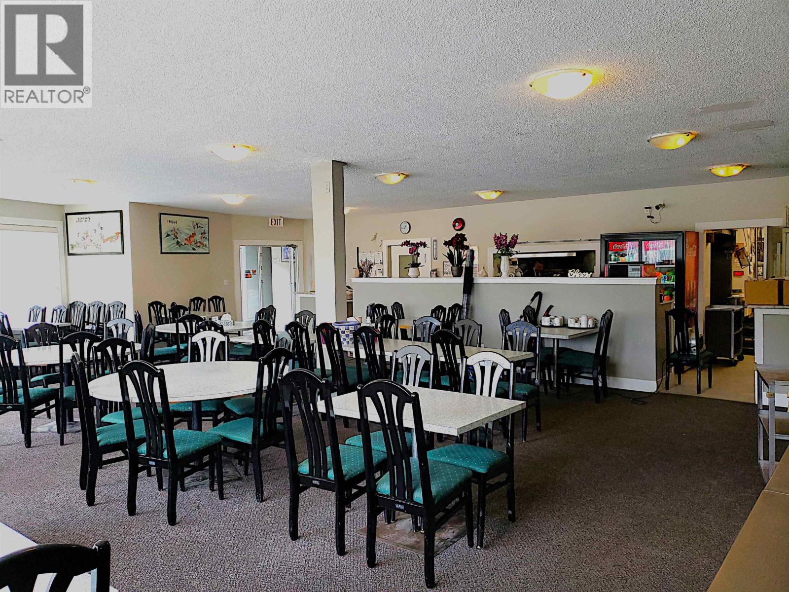 2260 Hart Highway, Prince George, British Columbia  V2K 2X8 - Photo 4 - C8075207