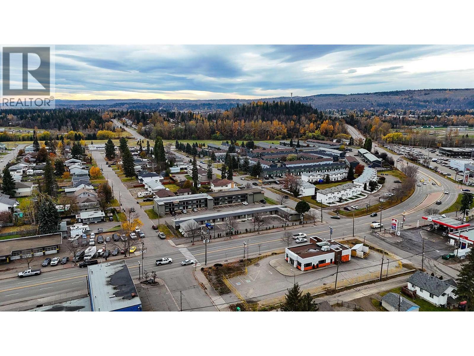 1737 20th Avenue, Prince George, British Columbia  V2L 4B9 - Photo 3 - C8075494