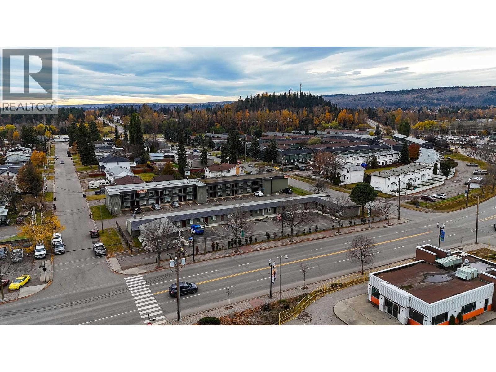 1737 20th Avenue, Prince George, British Columbia  V2L 4B9 - Photo 4 - C8075494