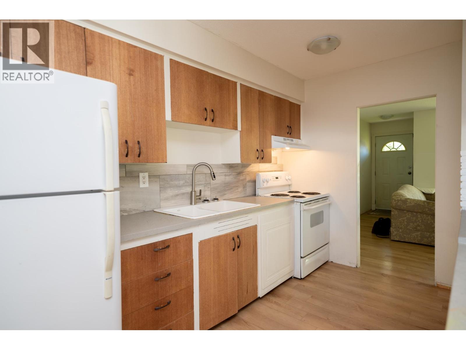 450 Kelly Street, Prince George, British Columbia  V2M 3K5 - Photo 2 - R3083193