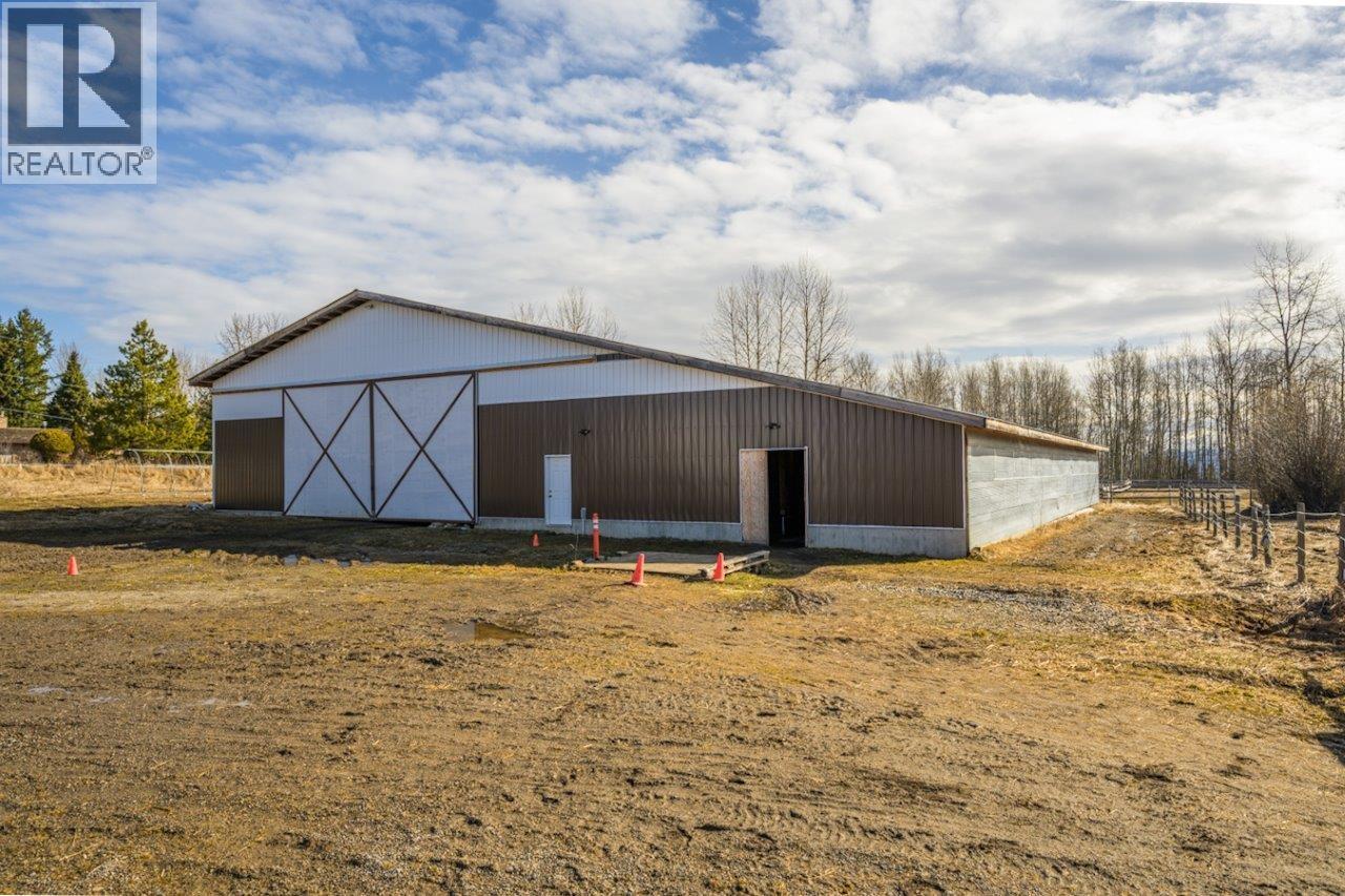 5503 Cranbrook Hill Road, Prince George, British Columbia  V2M 7C8 - Photo 3 - R3083449