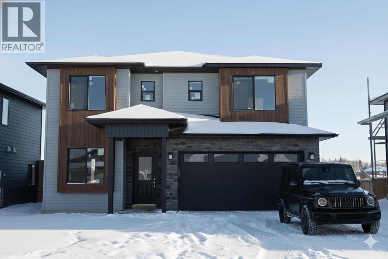 2816 Edgewater Crescent, Prince George, British Columbia  V2K 0B9 - Photo 1 - R3084144