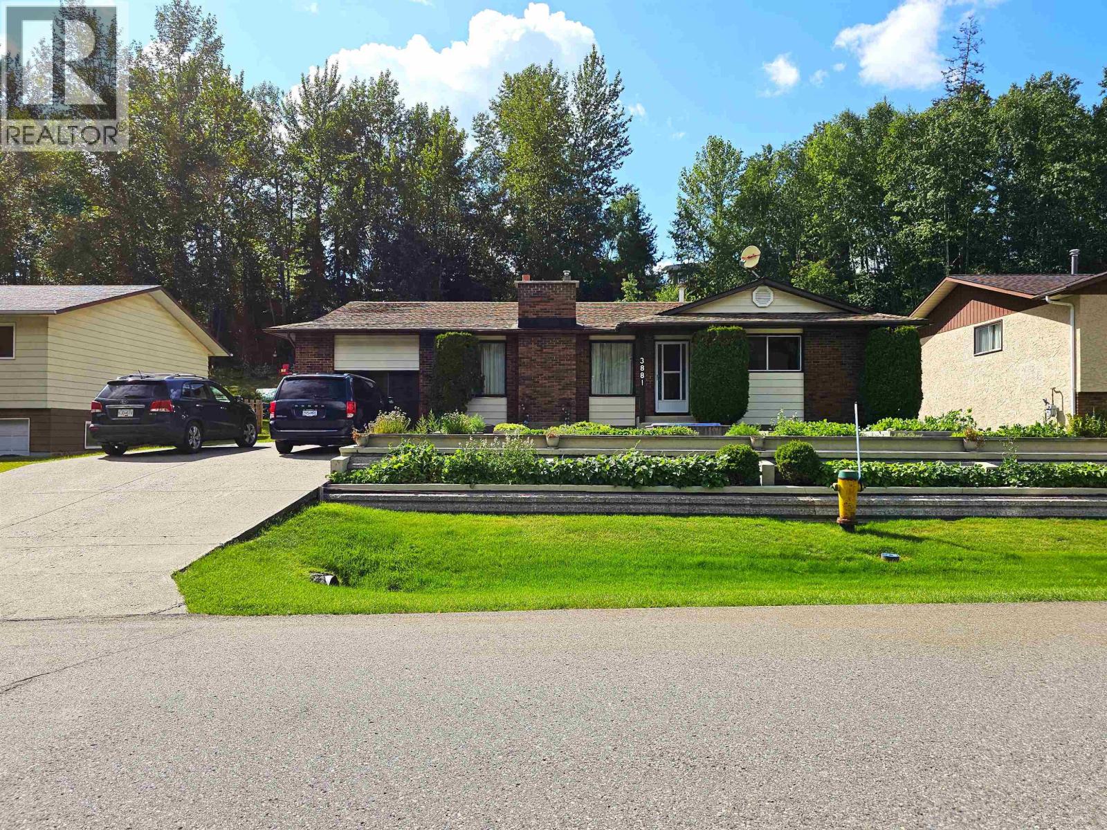 3881 Bellamy Road, Prince George, British Columbia  V2K 3W1 - Photo 1 - R3084763