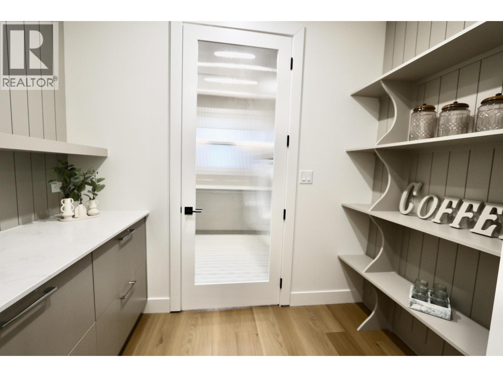 7807 Southridge Avenue, Prince George, British Columbia  V2N 6S4 - Photo 11 - R3086798