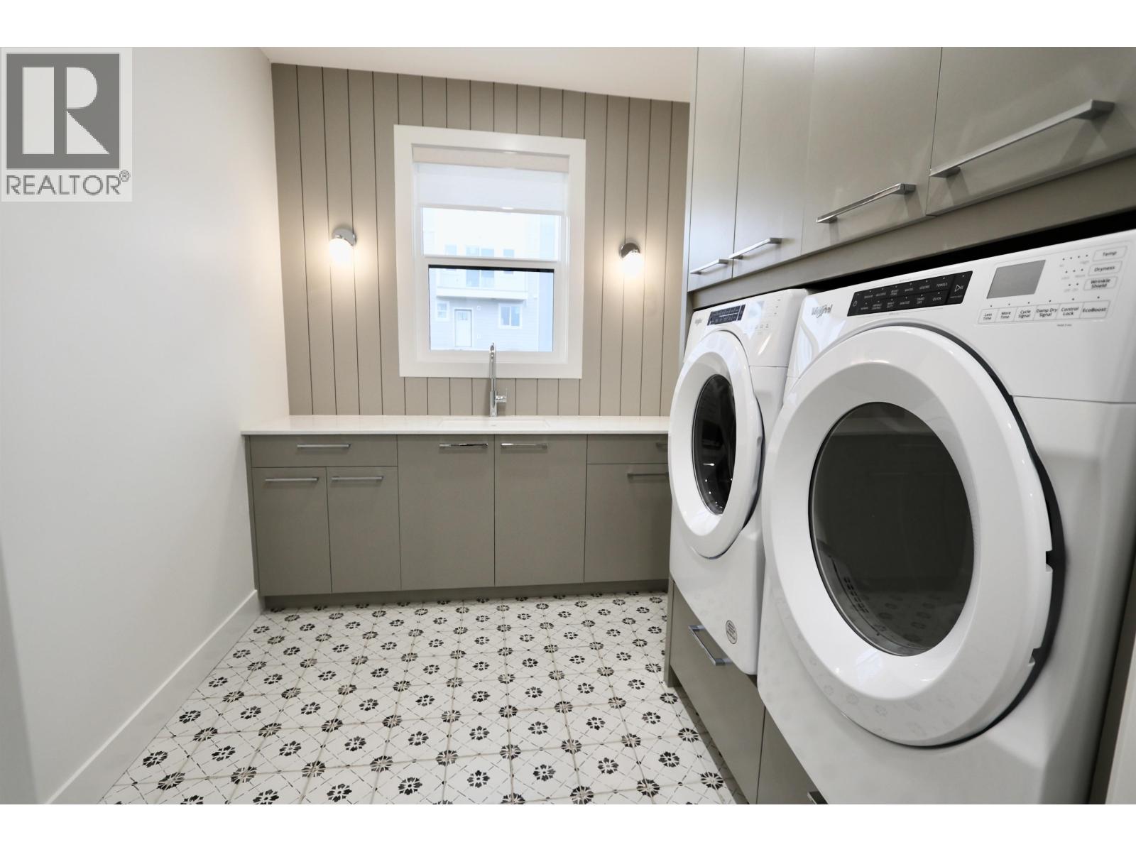 7807 Southridge Avenue, Prince George, British Columbia  V2N 6S4 - Photo 22 - R3086798