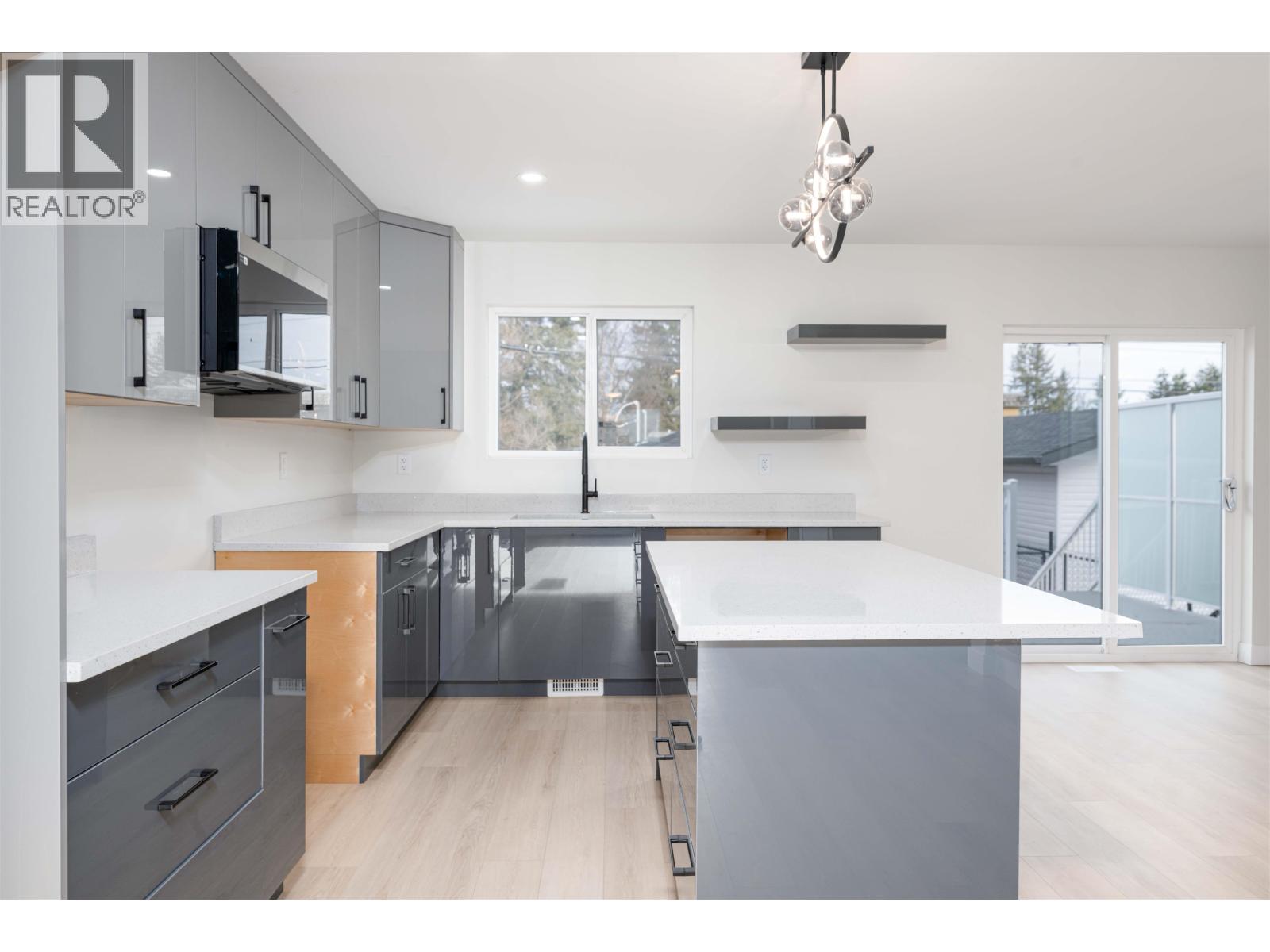 1988 12th Avenue, Prince George, British Columbia  V2M 1P9 - Photo 10 - R3087045