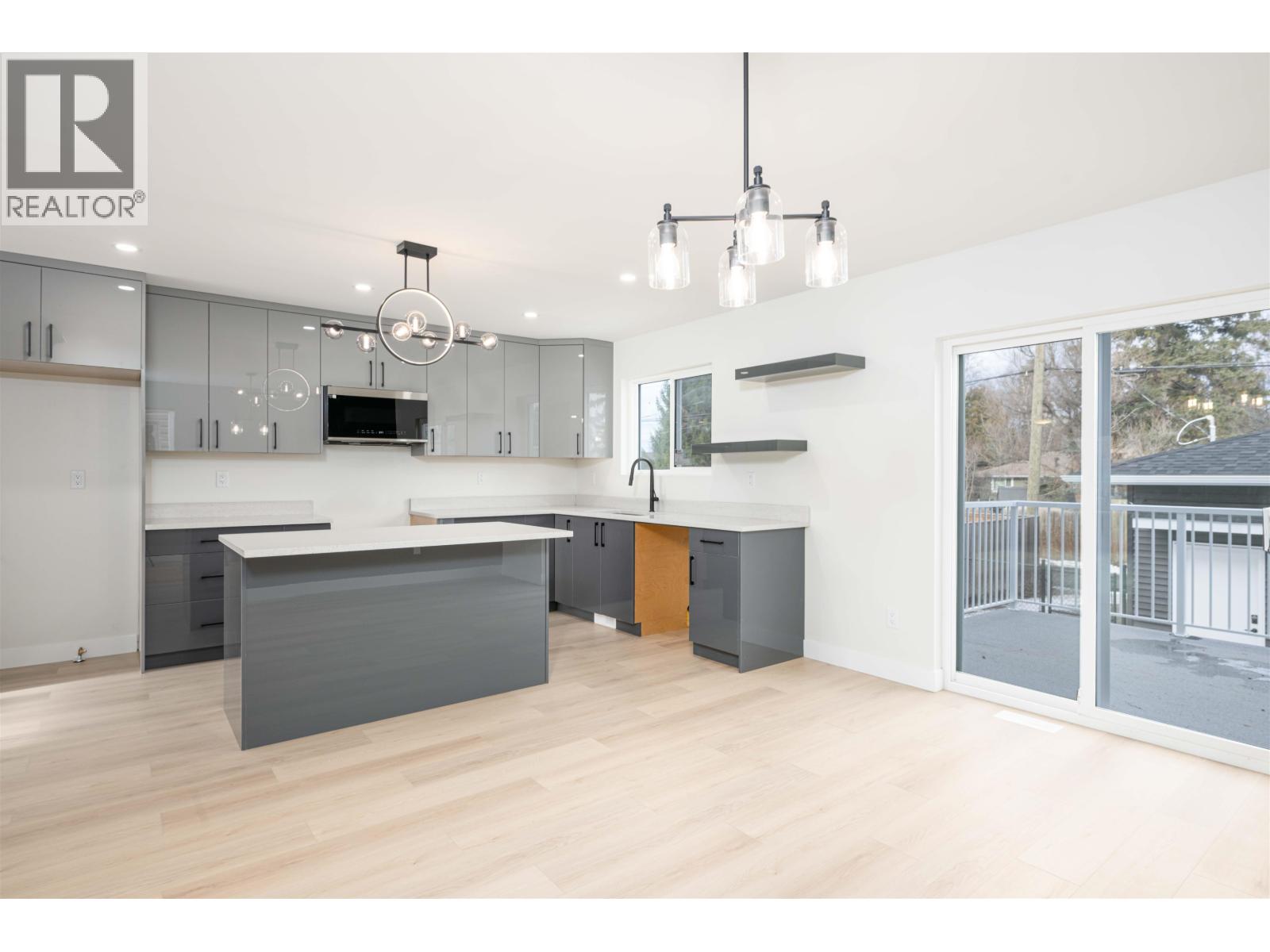 1988 12th Avenue, Prince George, British Columbia  V2M 1P9 - Photo 12 - R3087045