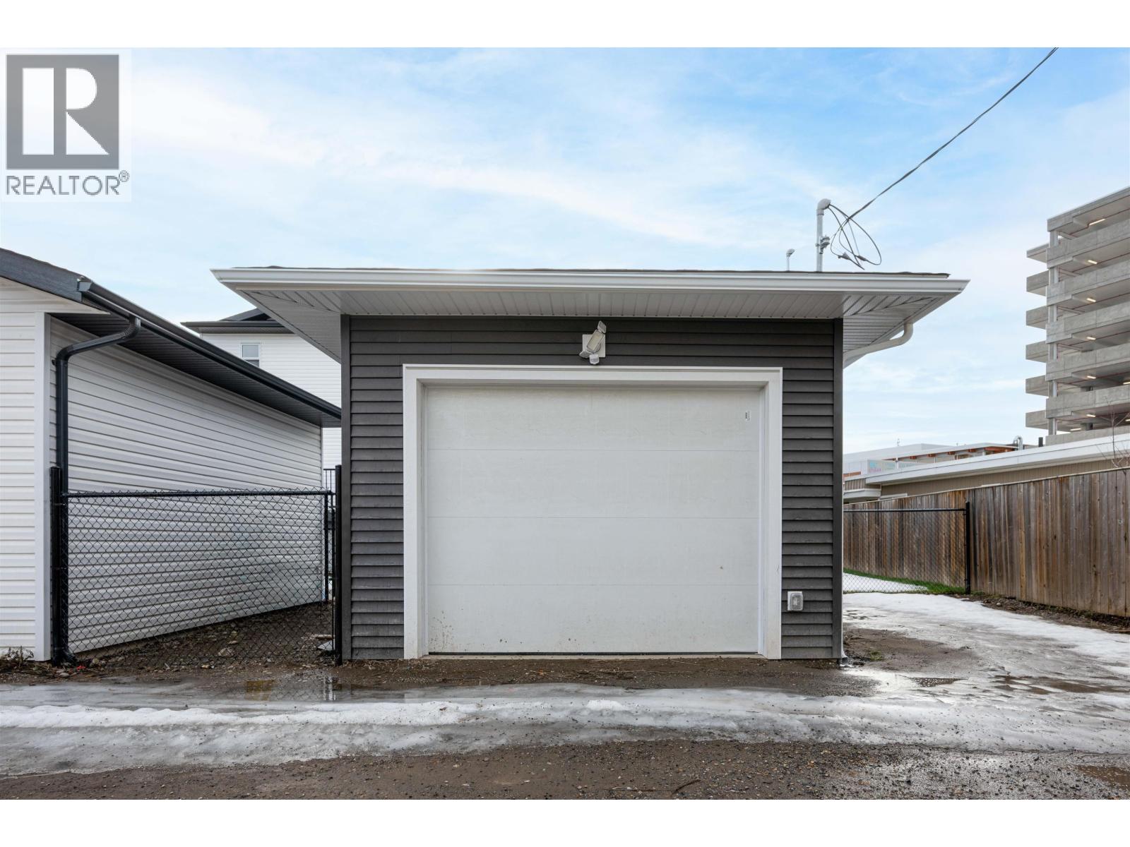 1988 12th Avenue, Prince George, British Columbia  V2M 1P9 - Photo 35 - R3087045