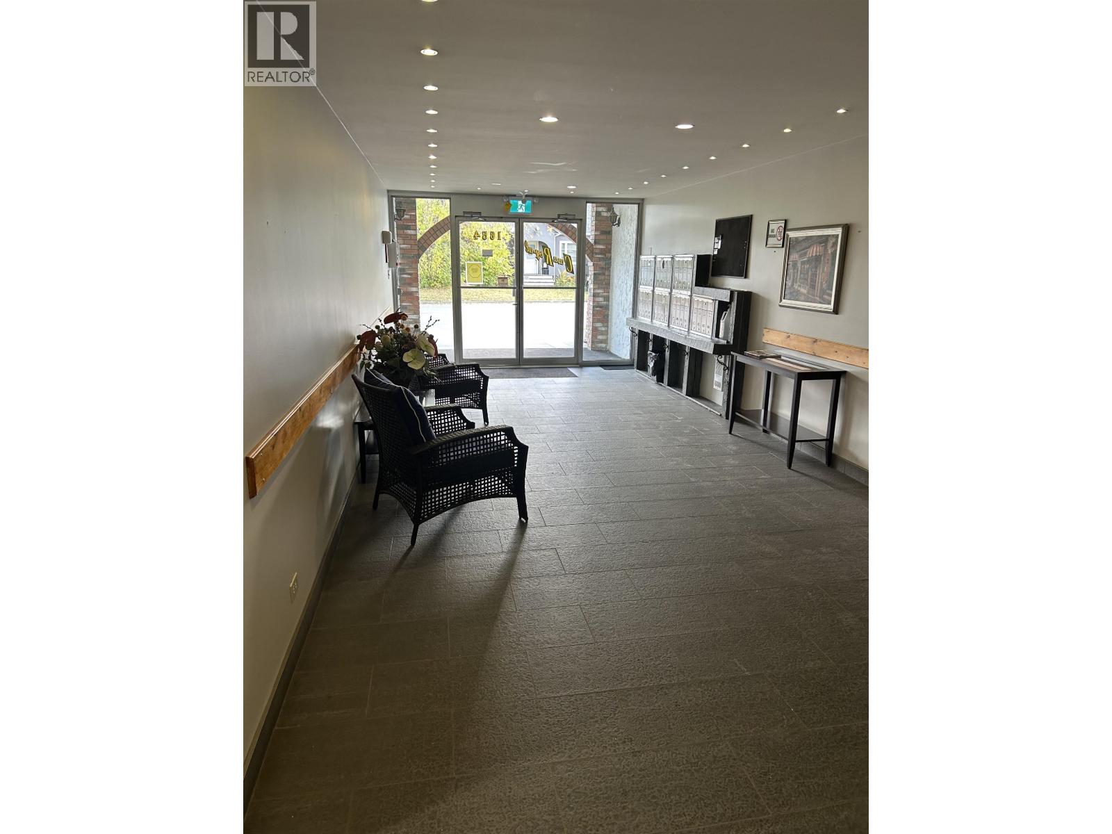 304 1654 10th Avenue, Prince George, British Columbia  V2L 3S4 - Photo 13 - R3087365