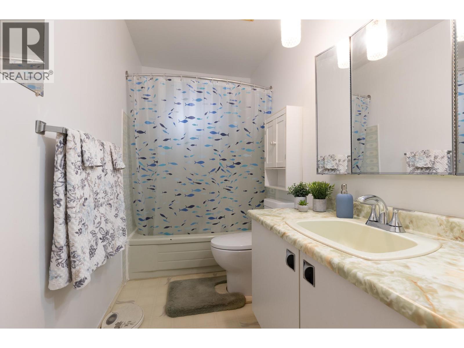 379 Killoren Crescent, Prince George, British Columbia  V2M 6J8 - Photo 4 - R3087415