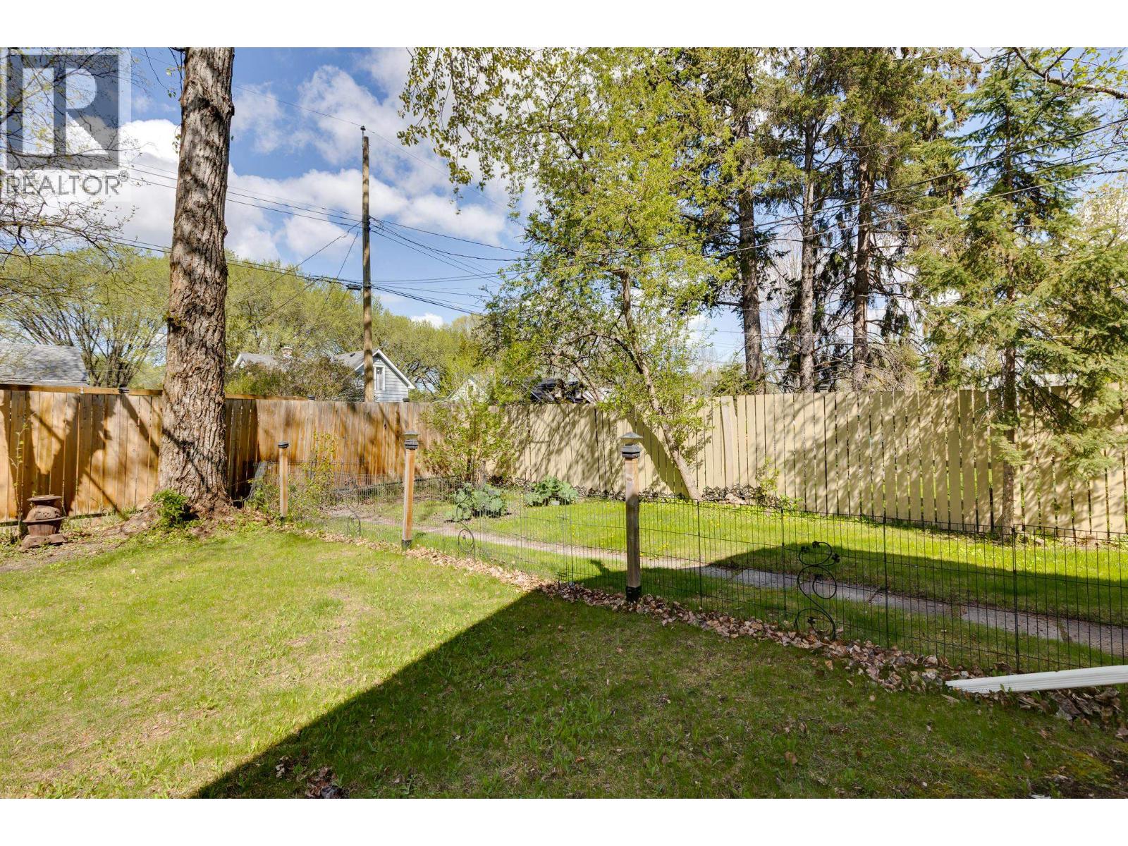 1591 Cedar Street, Prince George, British Columbia  V2L 1B6 - Photo 30 - R3087375