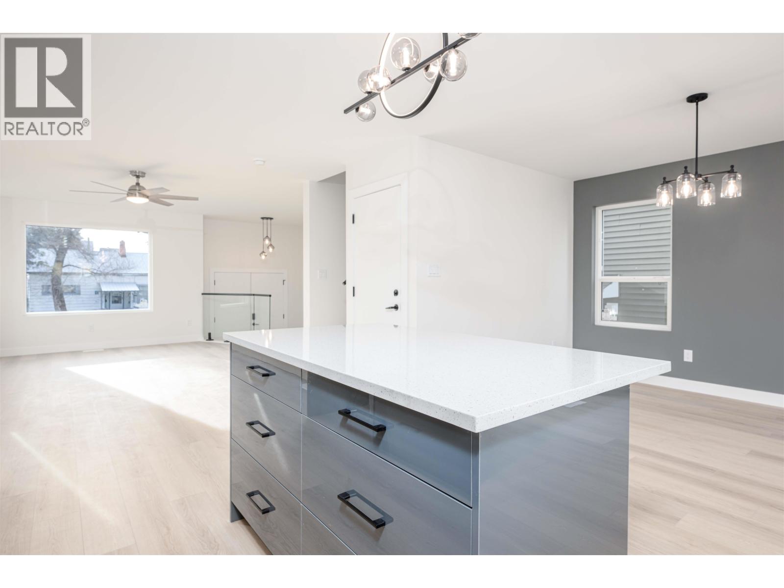 1980 12th Avenue, Prince George, British Columbia  V2M 1R9 - Photo 14 - R3087601