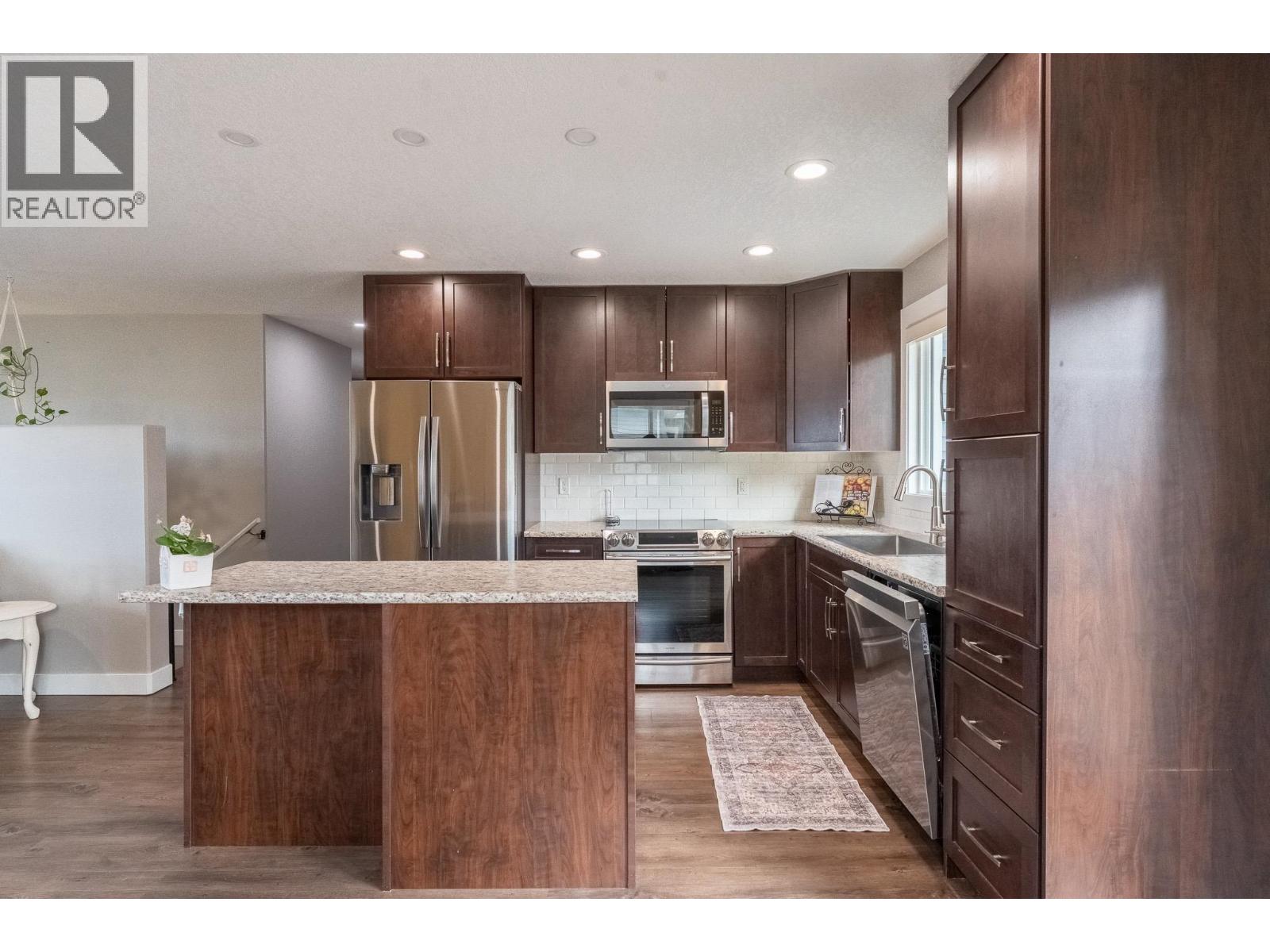 5283 Woodstock Court, Prince George, British Columbia  V2K 5A6 - Photo 11 - R3087918