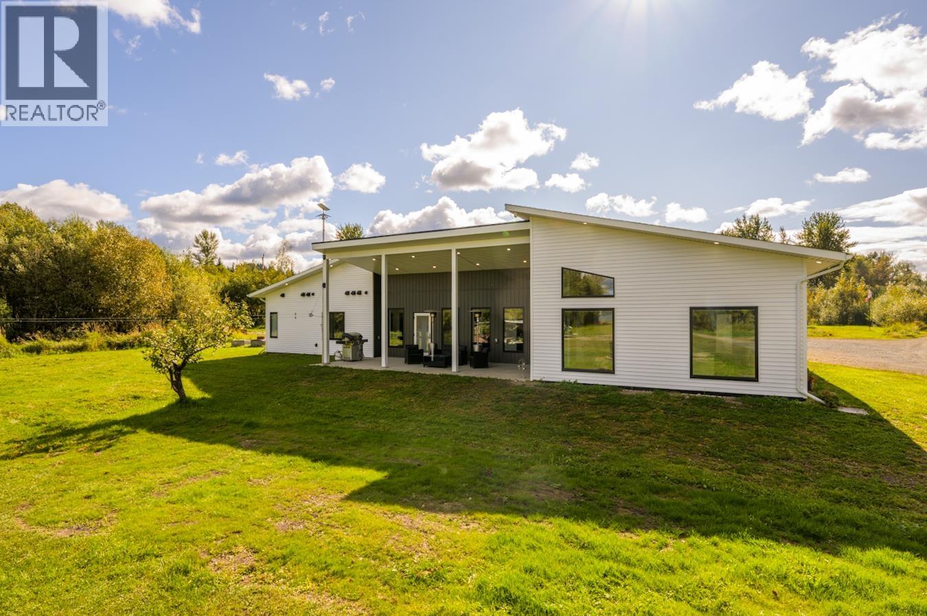 11900 Six Mile Lake Road, Prince George, British Columbia  V2N 6V4 - Photo 7 - R3088017