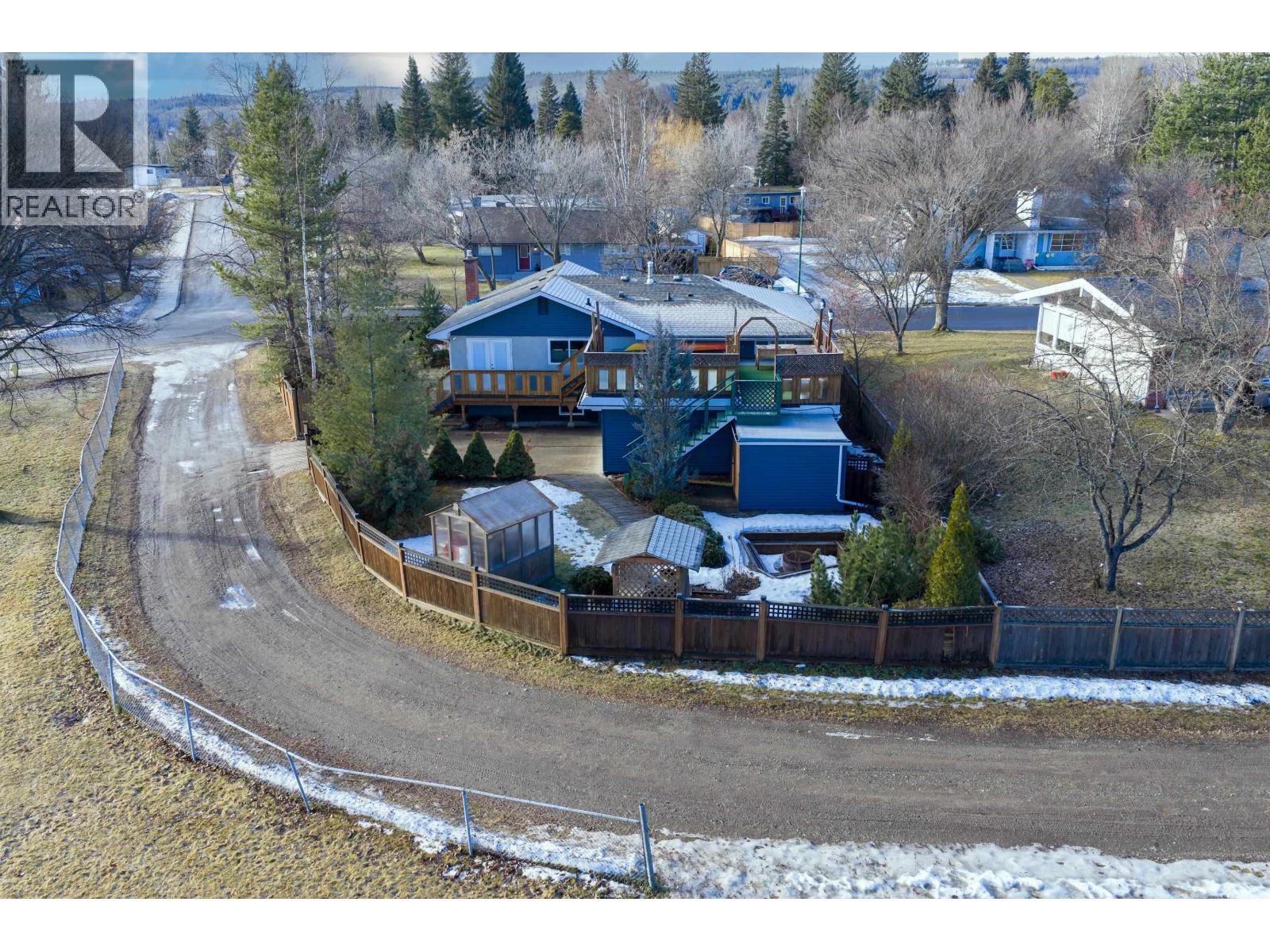 2795 Ewert Crescent, Prince George, British Columbia  V2M 2S1 - Photo 1 - R3088200