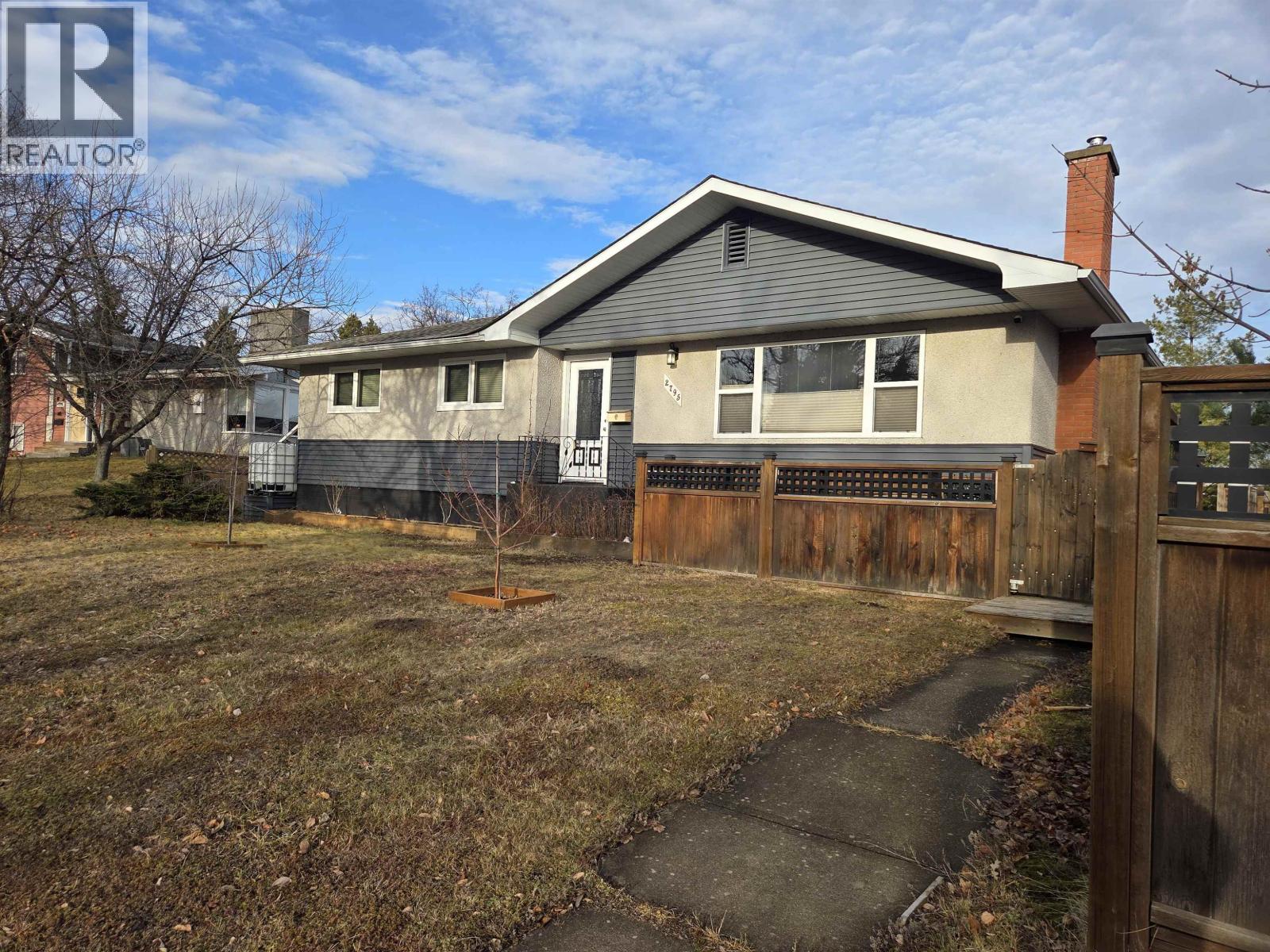 2795 Ewert Crescent, Prince George, British Columbia  V2M 2S1 - Photo 2 - R3088200