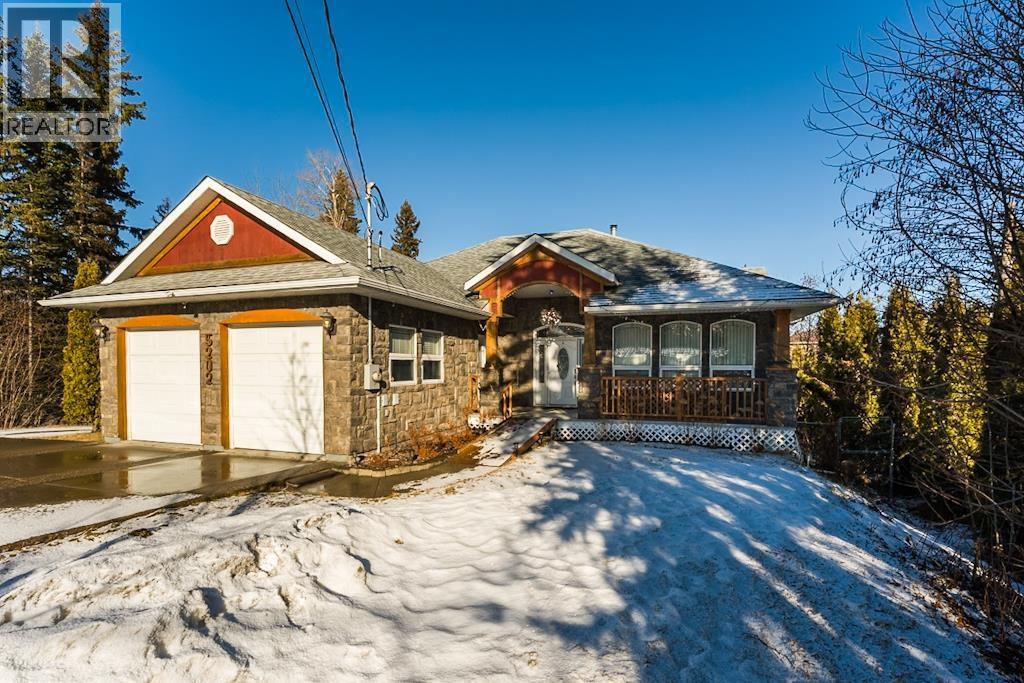 5202 Chief Lake Road, Prince George, British Columbia  V2K 5R1 - Photo 1 - R3089382