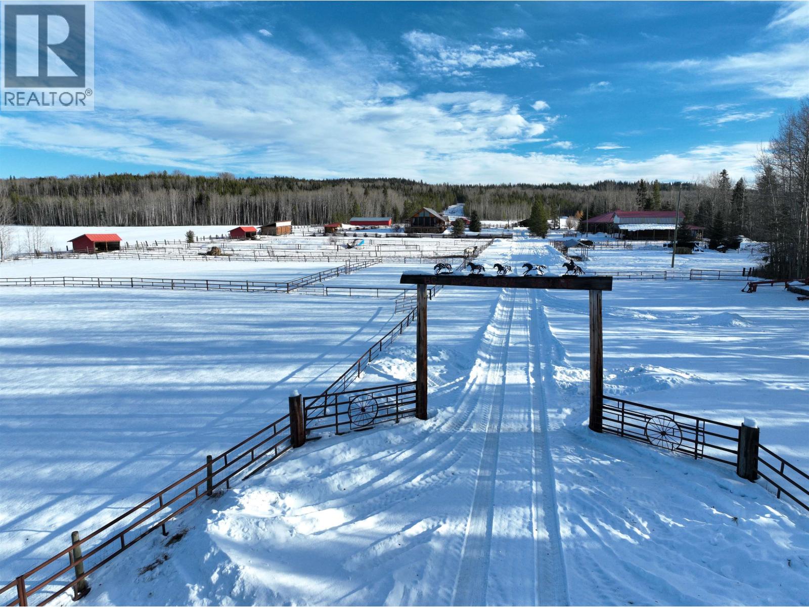 12090 Buckhorn Lake Road, Prince George, British Columbia  V2N 6A9 - Photo 3 - R3089632