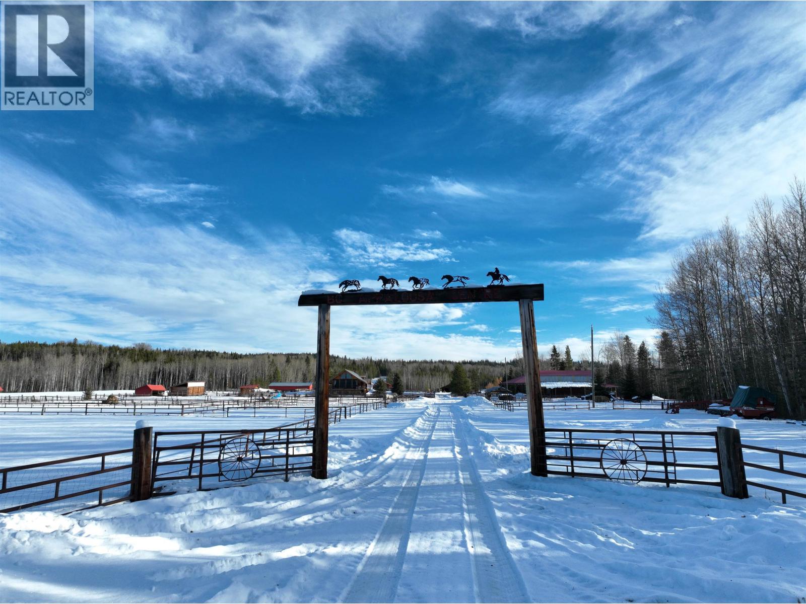 12090 Buckhorn Lake Road, Prince George, British Columbia  V2N 6A9 - Photo 4 - R3089632