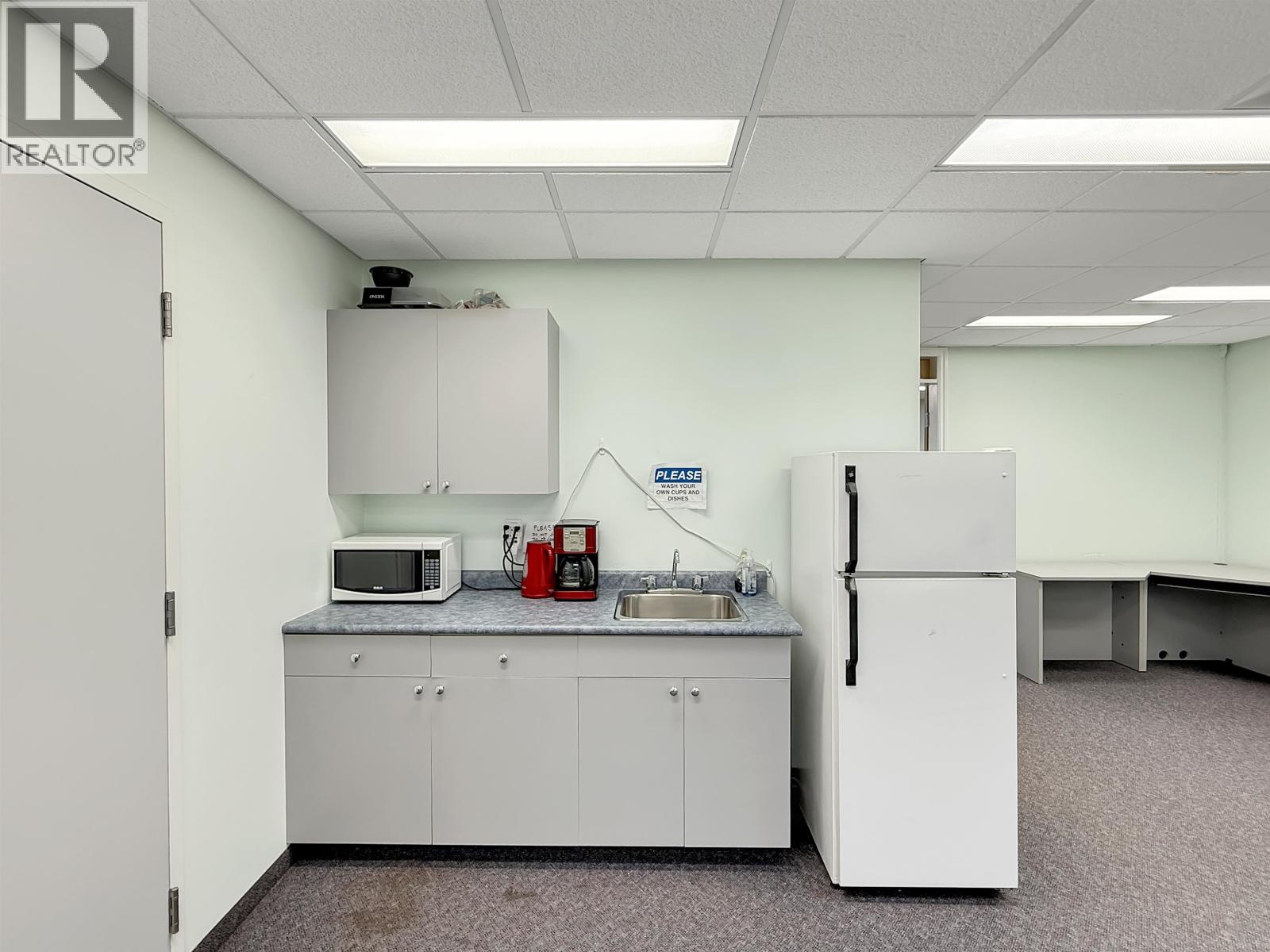 200 1301 Kelliher Road, Prince George, British Columbia  V2L 5S8 - Photo 33 - C8076190