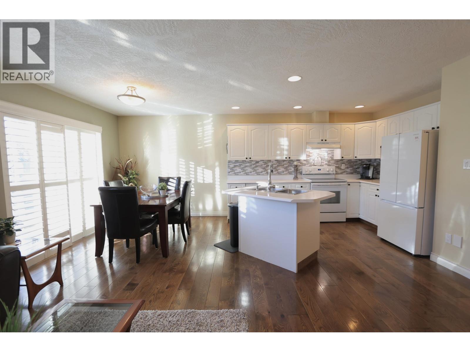 147 6807 Westgate Avenue, Prince George, British Columbia  V2N 5T8 - Photo 5 - R3090076