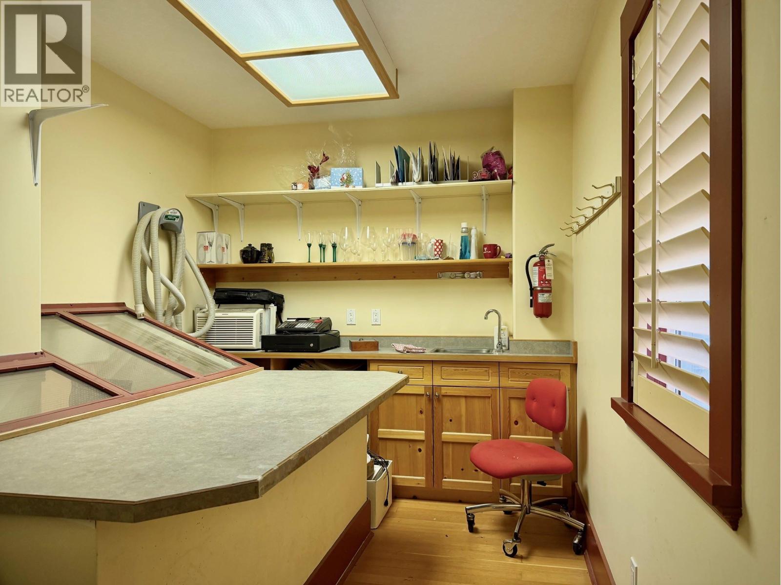 1276 4th Avenue, Prince George, British Columbia  V2L 3J4 - Photo 34 - C8076230