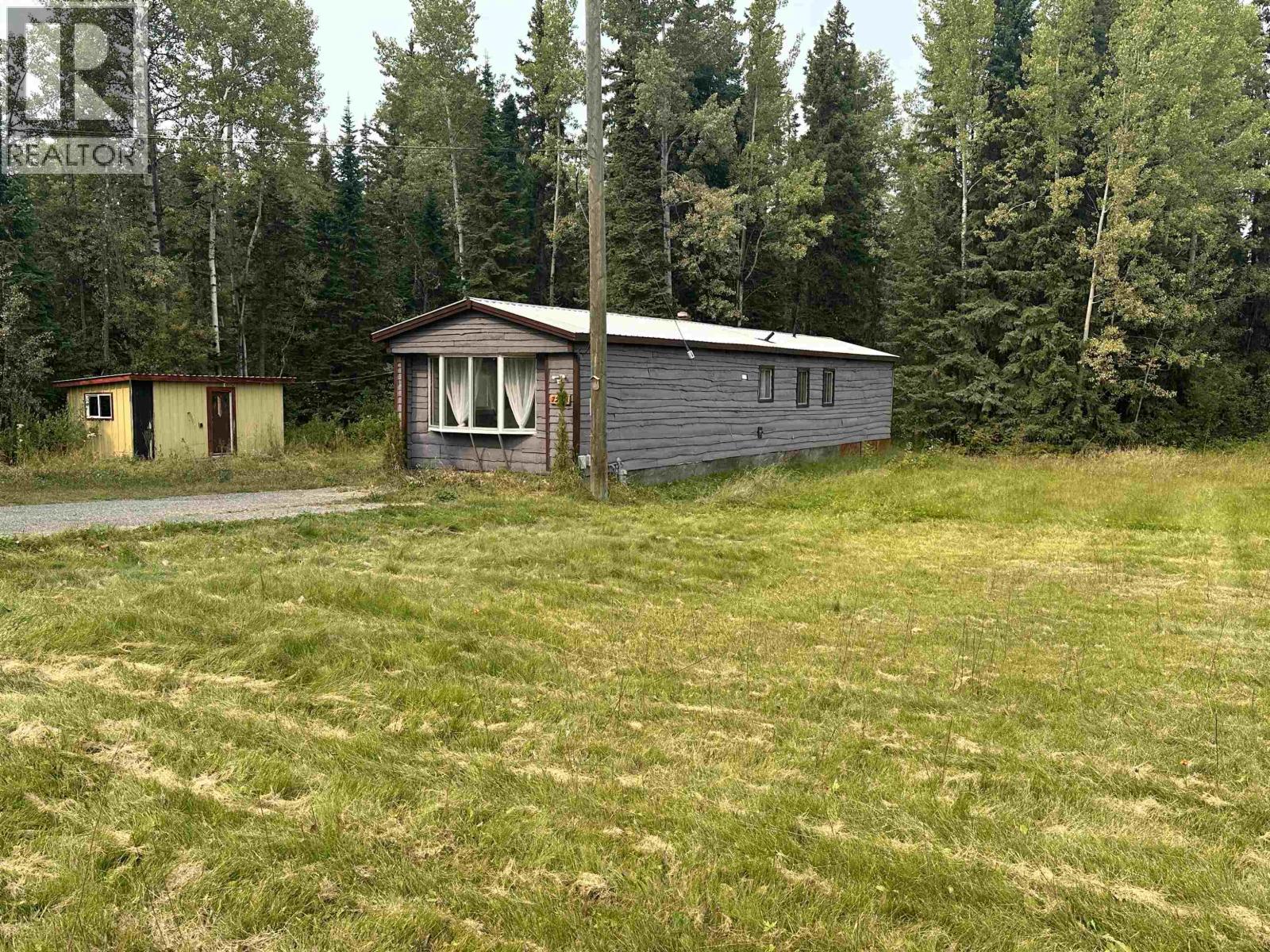 7224 Giscome Road, Prince George, British Columbia  V2N 6T7 - Photo 2 - R3091756