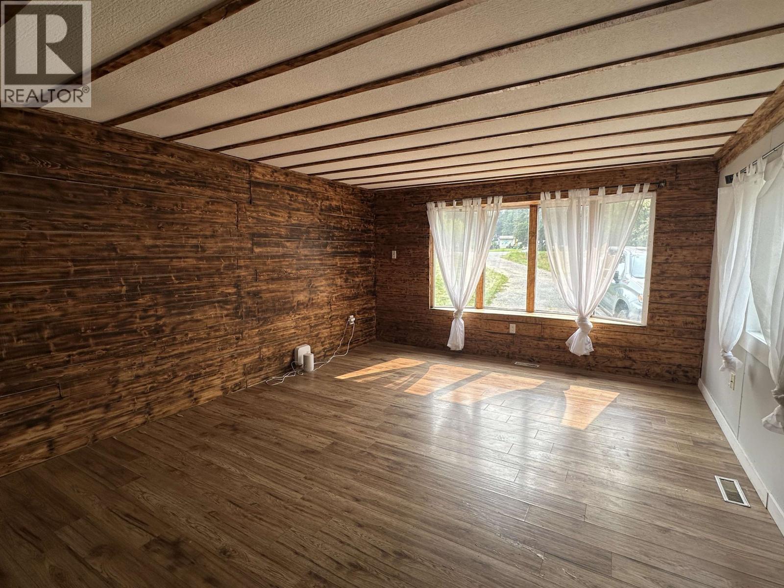 7224 Giscome Road, Prince George, British Columbia  V2N 6T7 - Photo 5 - R3091756