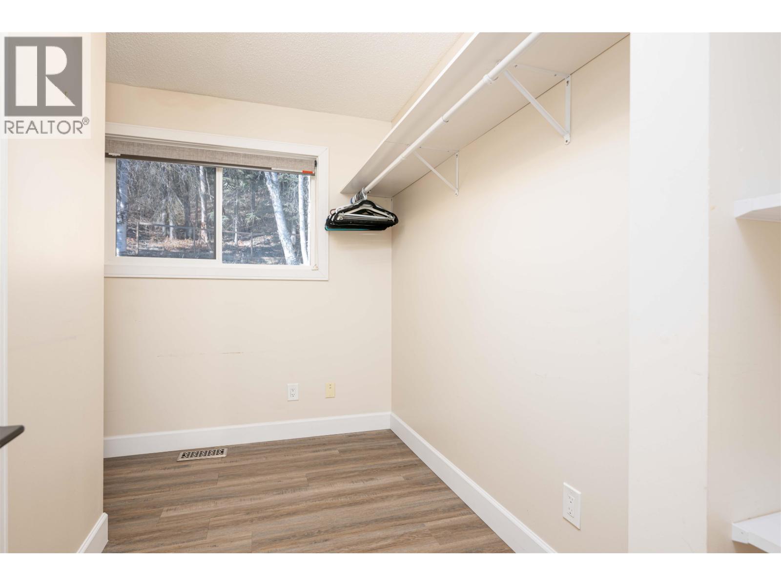 5861 Brock Drive, Prince George, British Columbia  V2N 2E3 - Photo 14 - R3092177