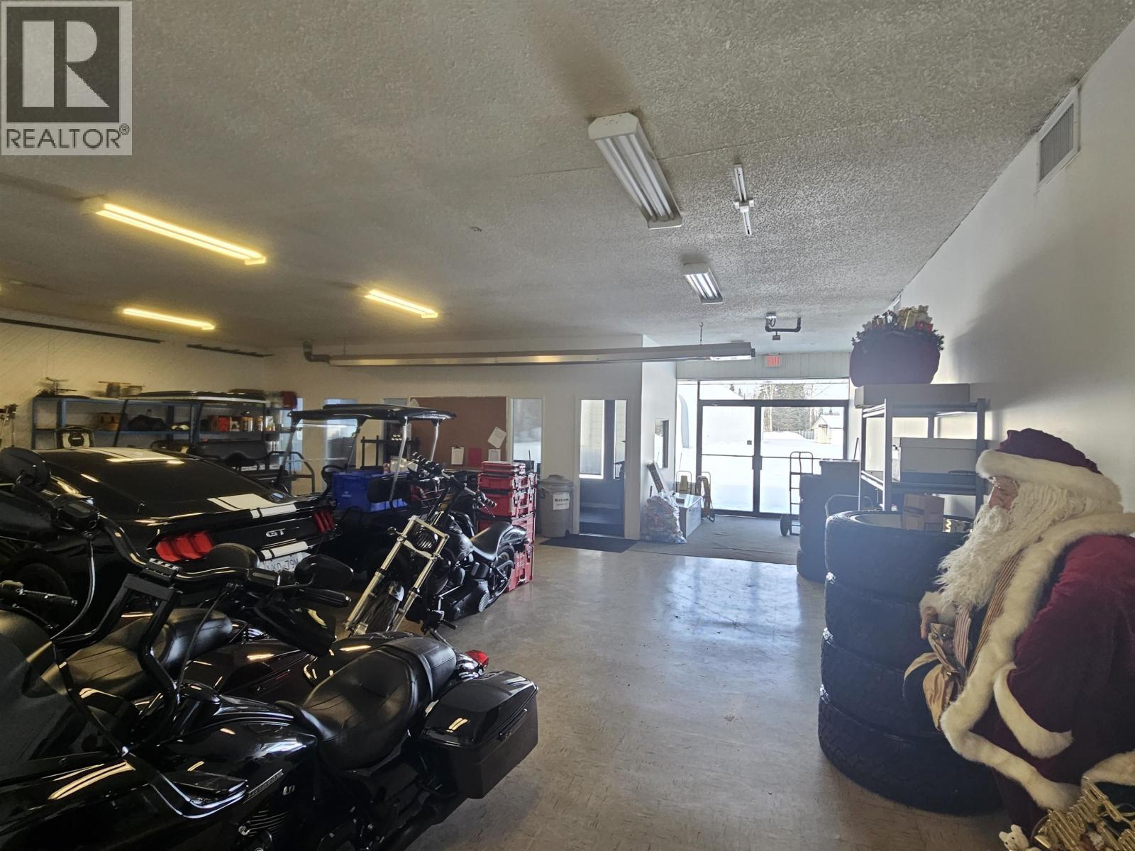 7405 Hart Highway, Prince George, British Columbia  V2K 3B1 - Photo 15 - C8076504