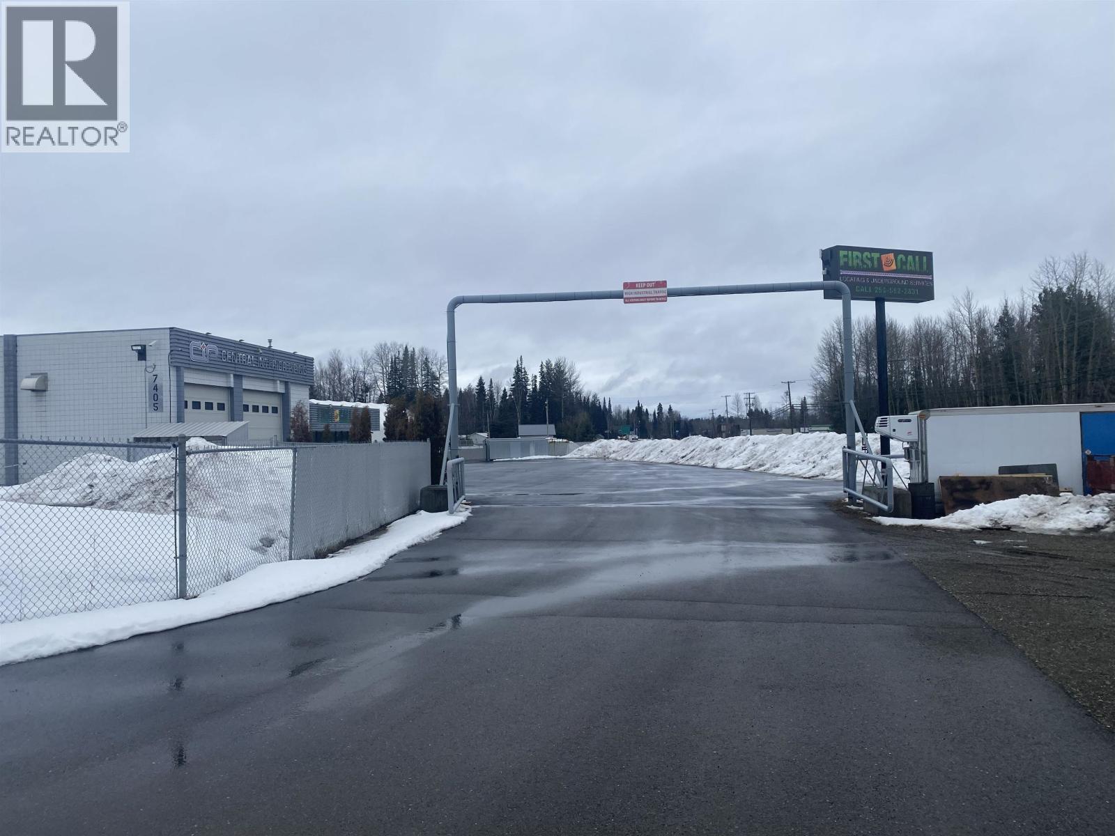 7405 Hart Highway, Prince George, British Columbia  V2K 3B1 - Photo 2 - C8076504