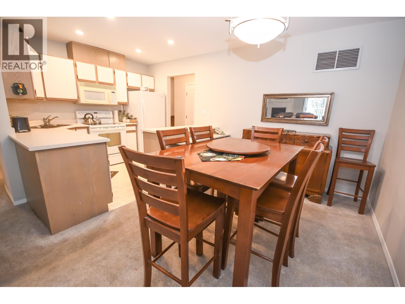 105 7255 Southridge Avenue, Prince George, British Columbia  V2N 4Z3 - Photo 3 - R3093552