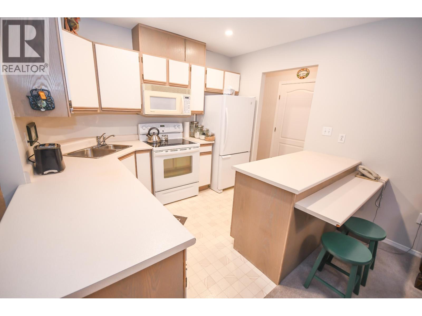 105 7255 Southridge Avenue, Prince George, British Columbia  V2N 4Z3 - Photo 9 - R3093552