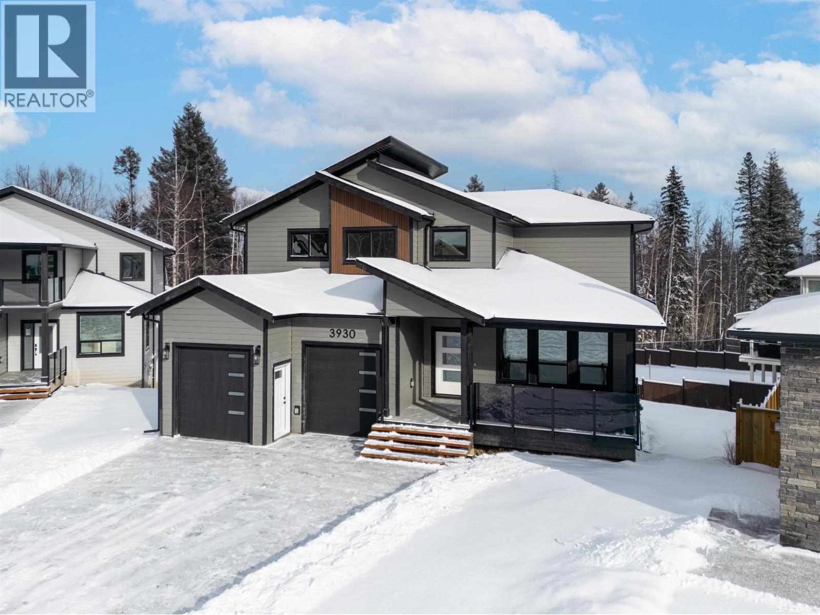 3930 Estabrook Court, Prince George, British Columbia  V2N 0G3 - Photo 2 - R3093786