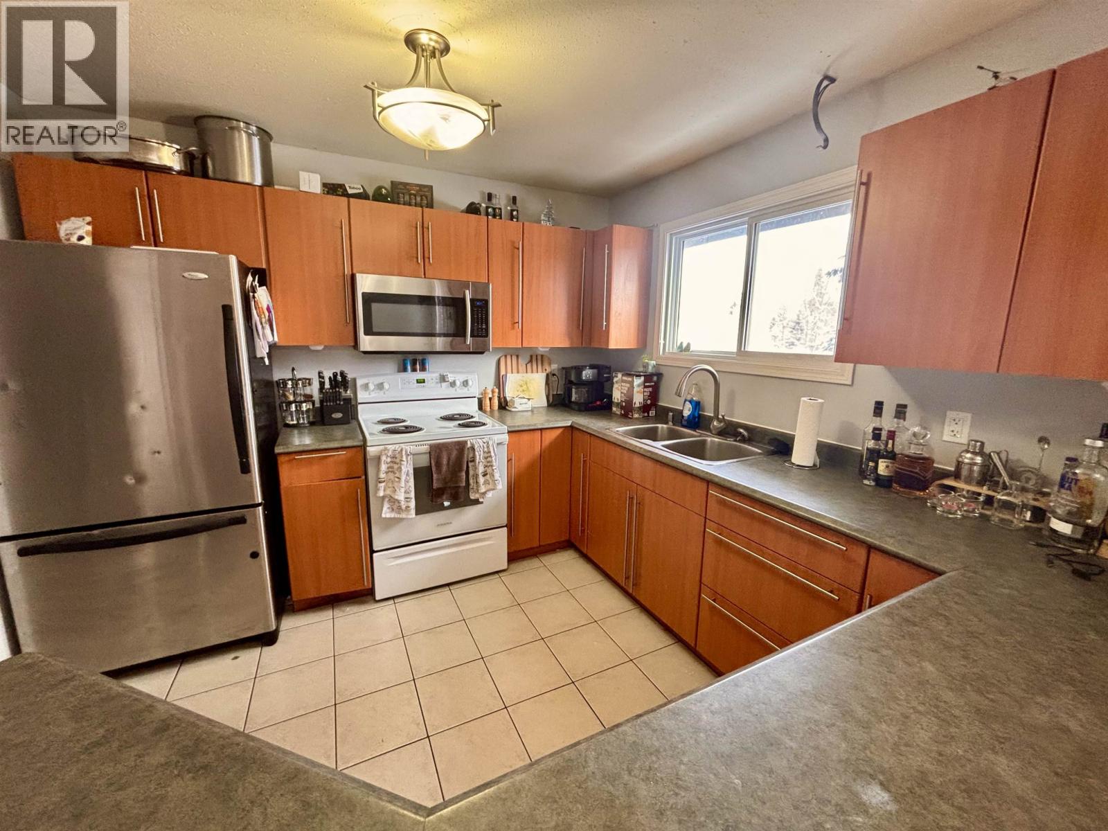 2253 Bedard Road, Prince George, British Columbia  V2K 1L4 - Photo 6 - R3093859