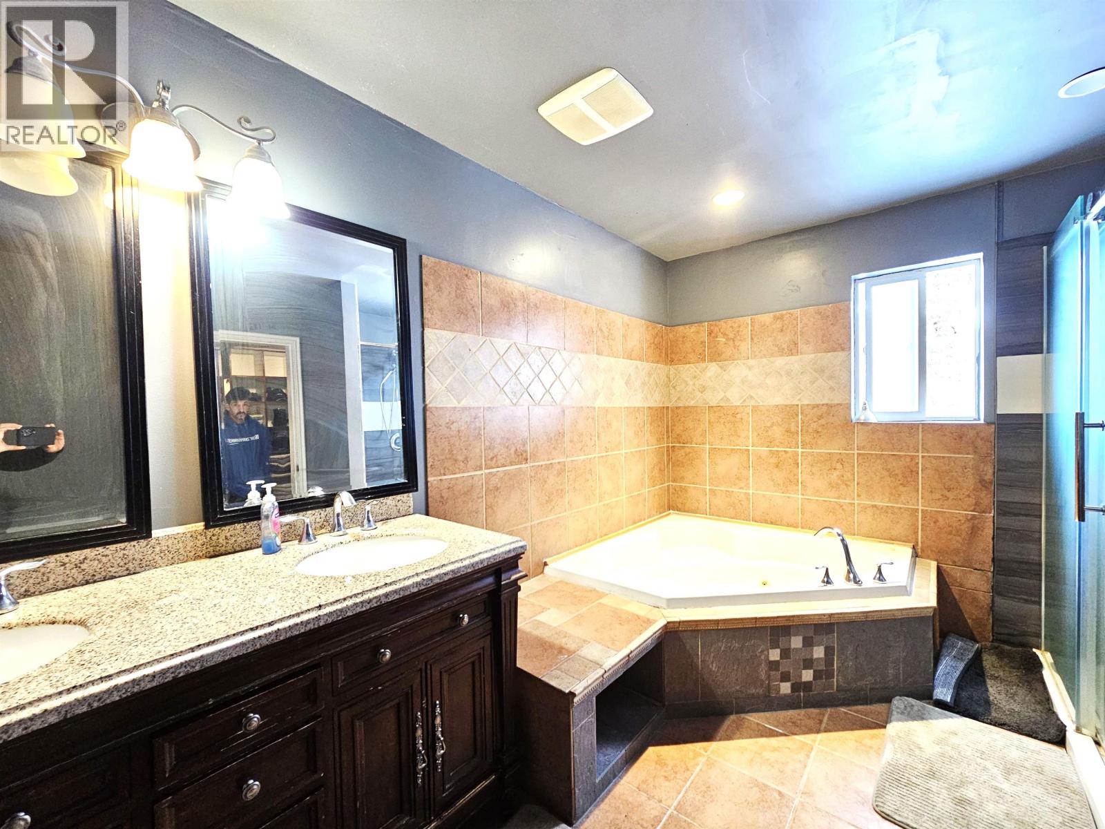 5408 E Purdue Road, Prince George, British Columbia  V2N 6J8 - Photo 18 - R3095497